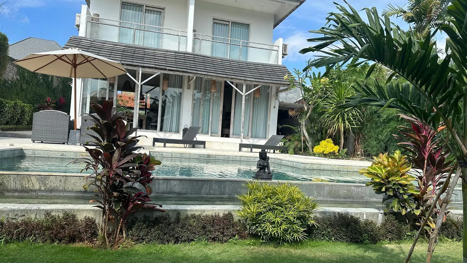 Villa Bellesvillasbali Canggu